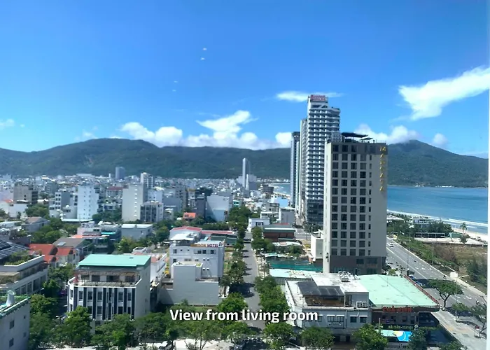 Beachfront Luxury Apartment - Rooftop Pool - Da Nang